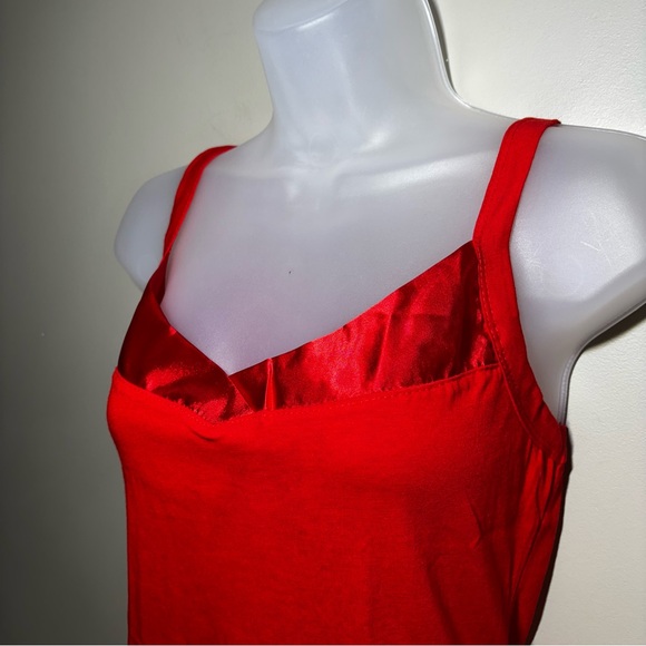 Red Women's Cami Top Sleeveless Satin Detail Layering - Picture 3 of 10